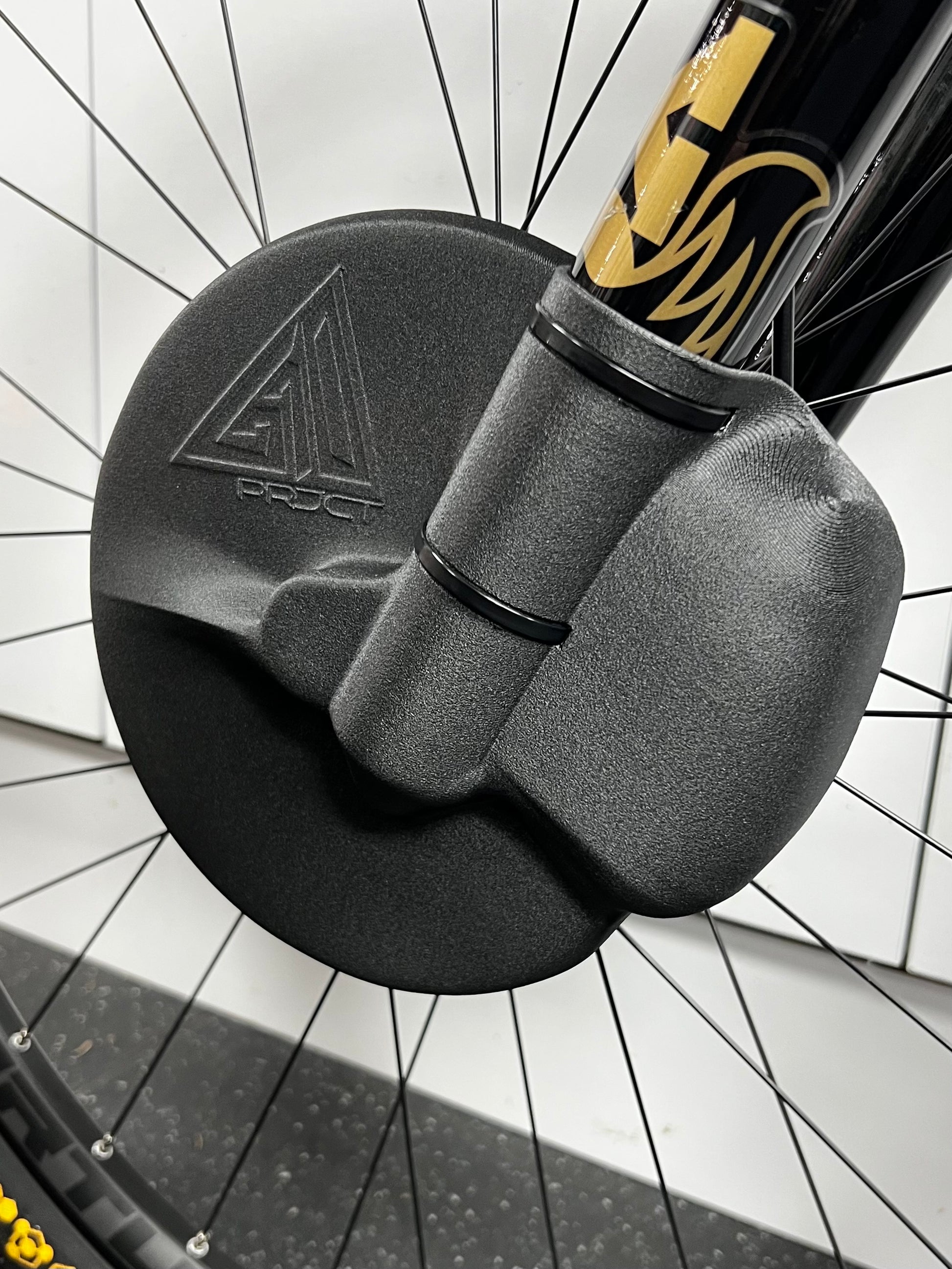 G10 PRJCT MTB brake rotor guard disc cover fitted